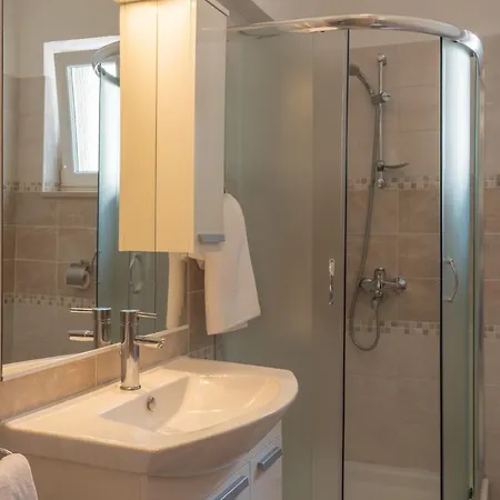 Barolo Πανσιόν Ζαντάρ